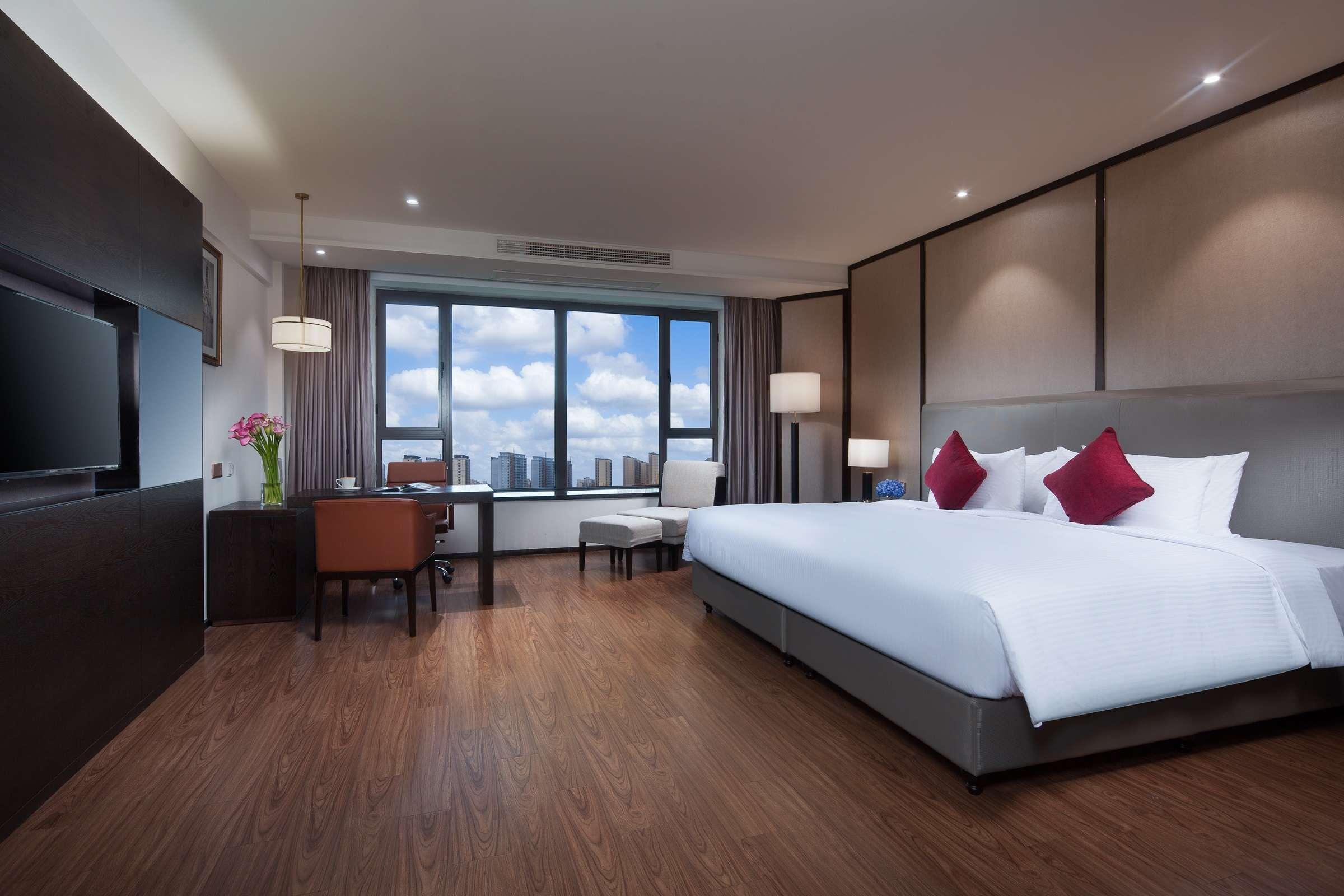 Ramada Shanghai Songjiang Екстериор снимка