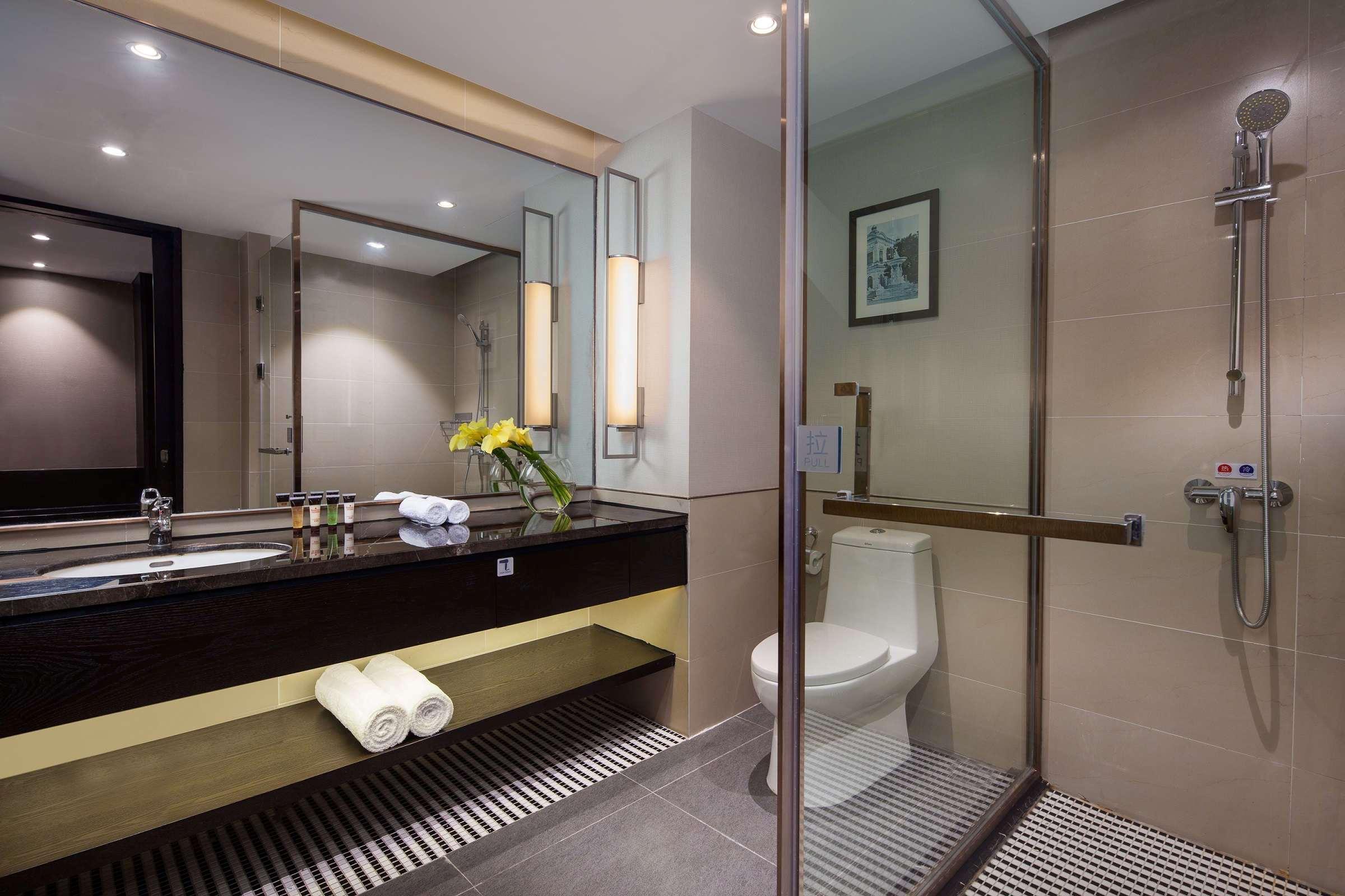 Ramada Shanghai Songjiang Екстериор снимка