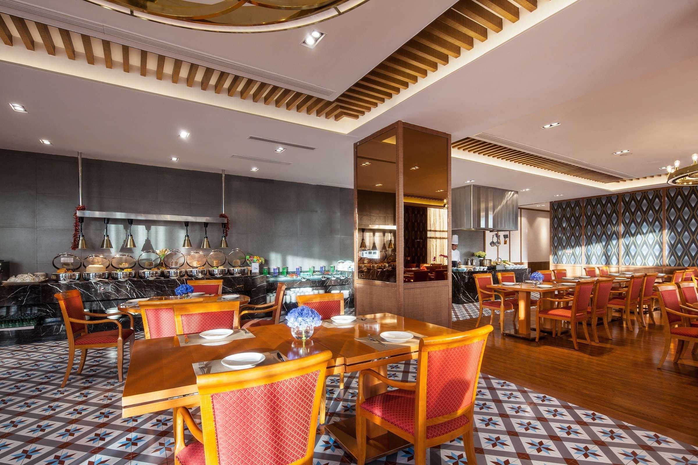 Ramada Shanghai Songjiang Екстериор снимка