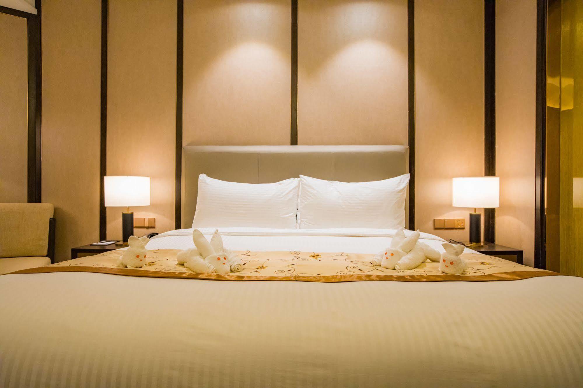 Ramada Shanghai Songjiang Екстериор снимка
