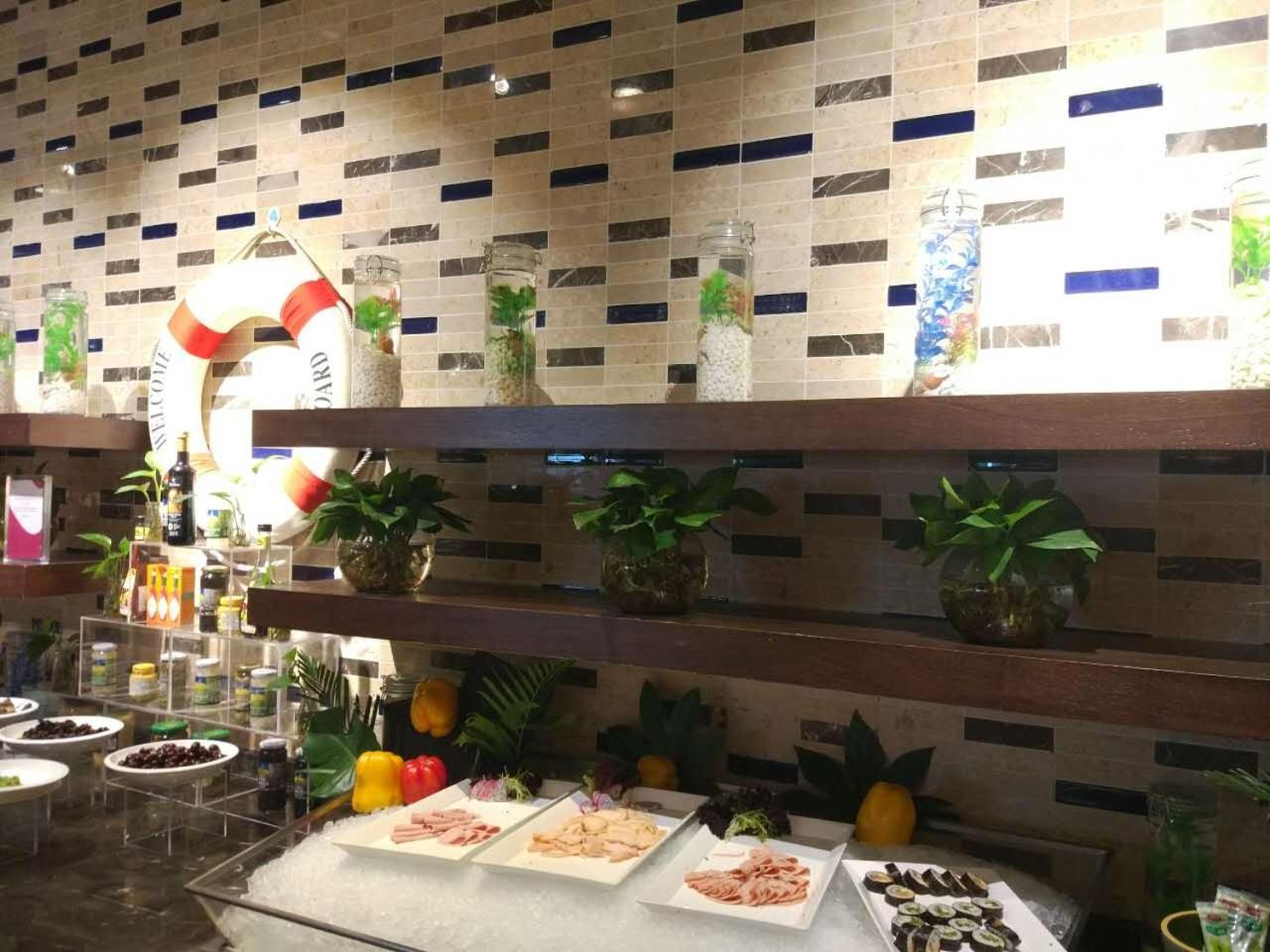 Ramada Shanghai Songjiang Екстериор снимка